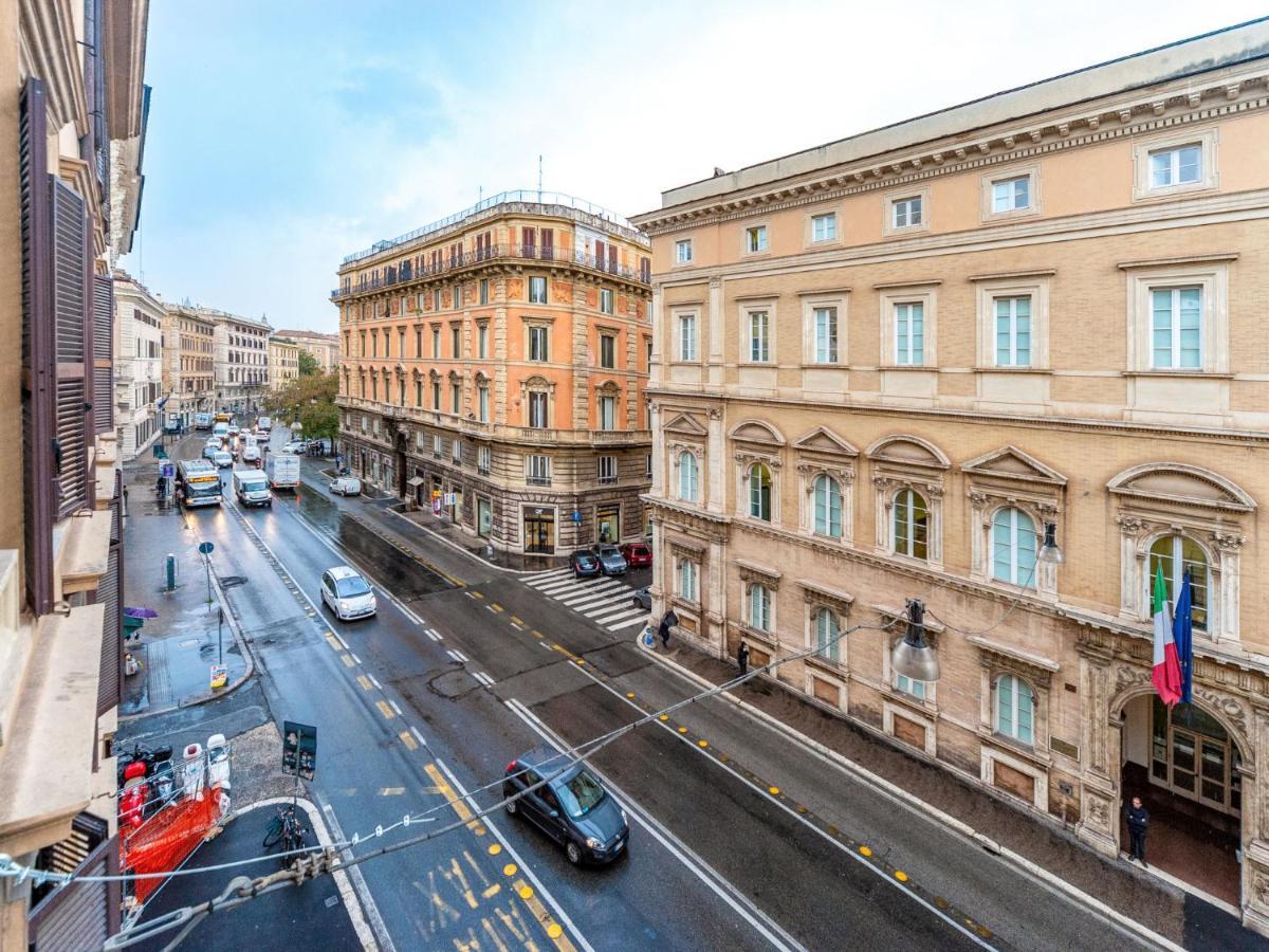 Apartment Vittorio Emanuele By Interhome โรม ภายนอก รูปภาพ