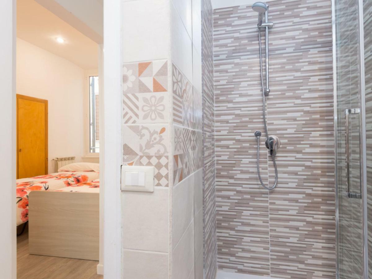 Apartment Vittorio Emanuele By Interhome โรม ภายนอก รูปภาพ